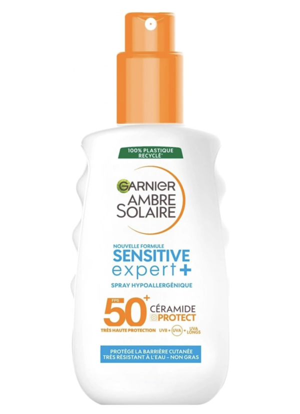 Garnier Ambre Solaire Sensitive Advanced Hypoallergenic Spray voděodolný opalovací sprej SPF50+ 150 ml